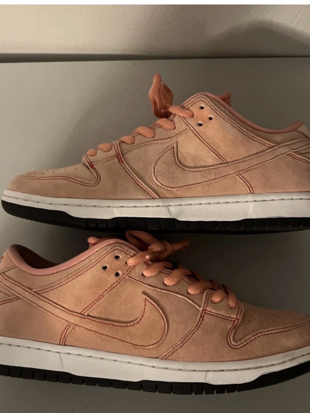 Nike Men’s Low-Top Suede Sneakers in  Pink Pigs  SB